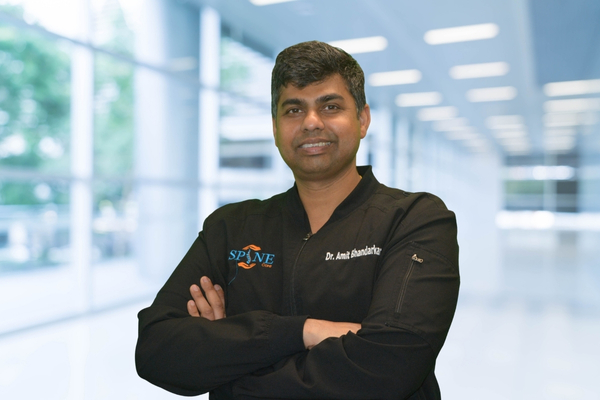 Dr. Amit Bhandarkar, Orthopedic Spine Surgeon